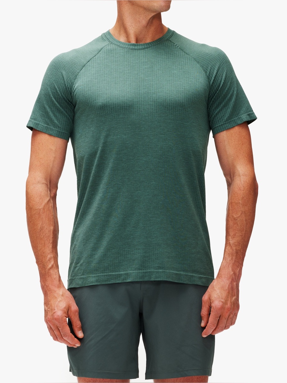 Lululemon Metal Vent Tech Short-Sleeve Shirt in Forest/Dark Forest Size L